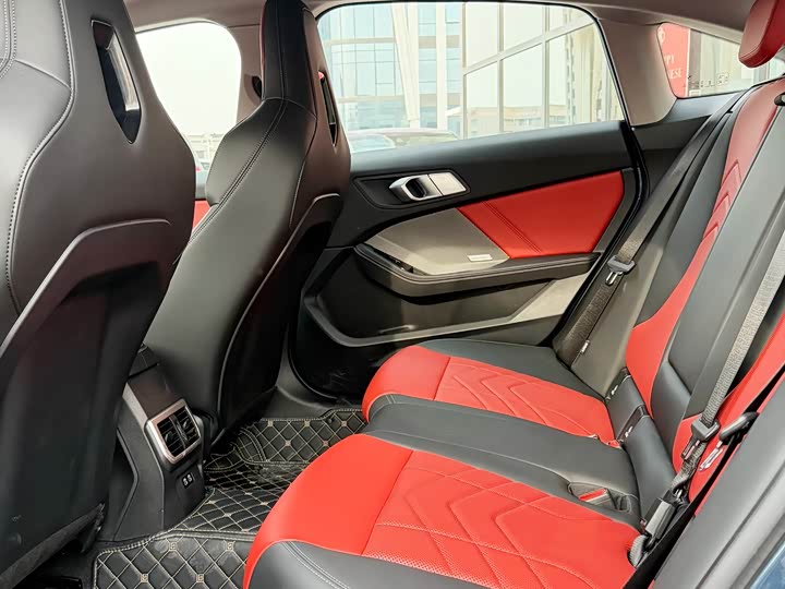 Фото 7 - BMW 2 Series