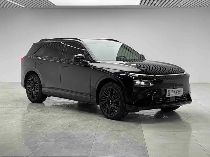 Фото 3 - XPeng G9