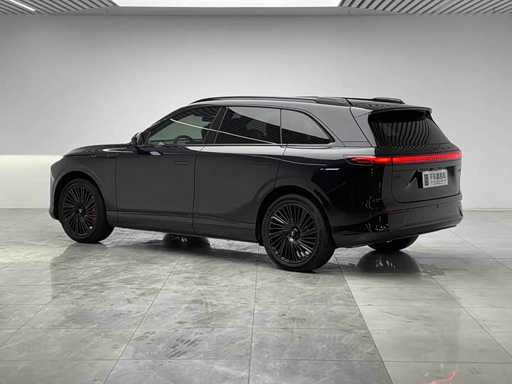 Фото 4 - XPeng G9