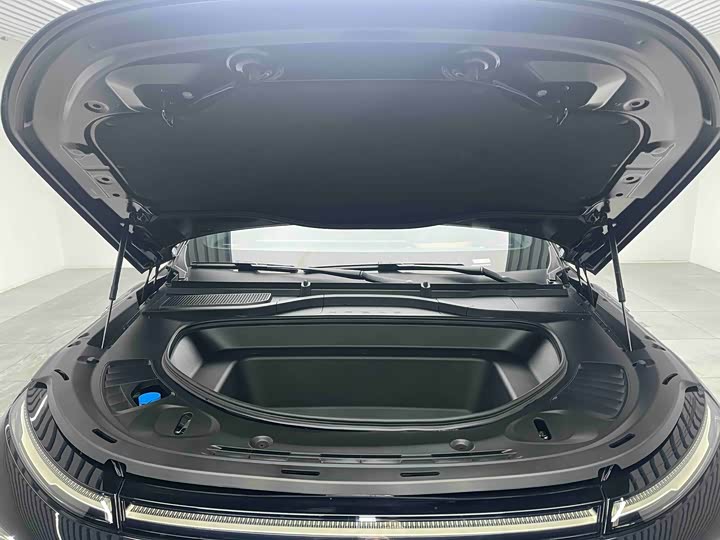 Фото 9 - XPeng G9