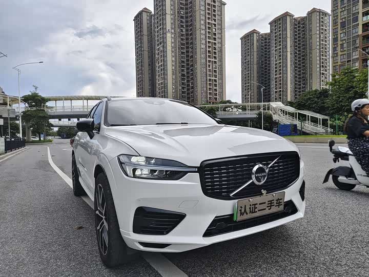 Фото 3 - Volvo XC60 Hybrid