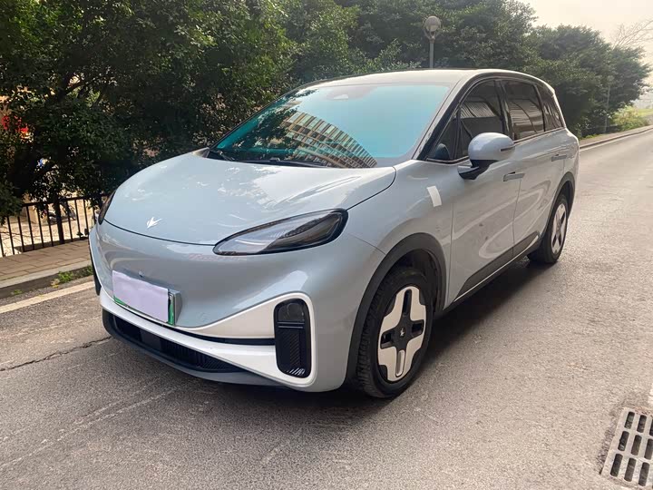 Фото 1 - BAIC Arcfox Kaola