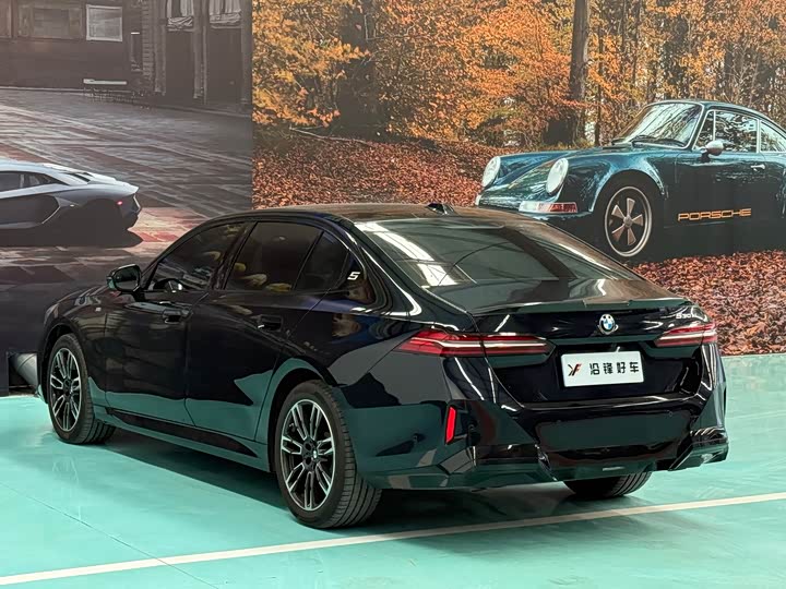 Фото 7 - BMW 5 Series