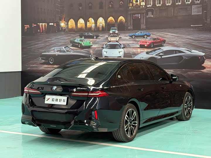 Фото 8 - BMW 5 Series