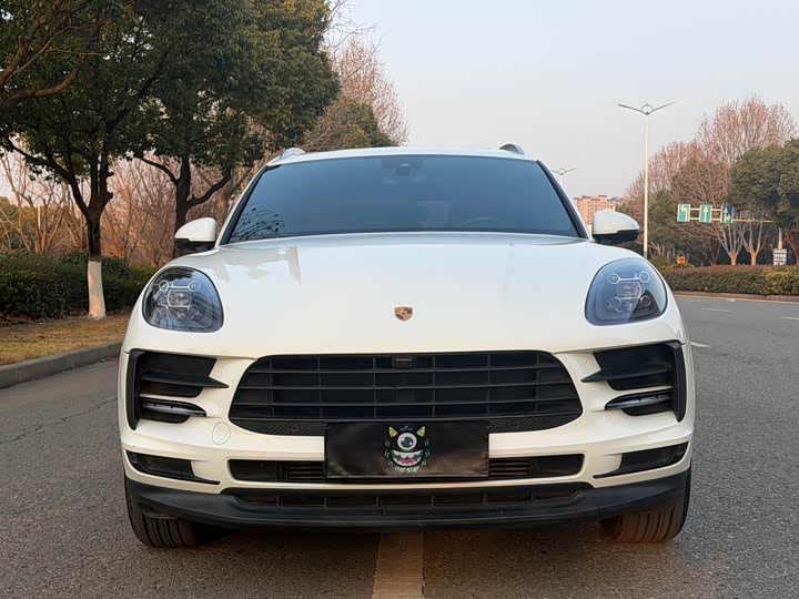 Фото 2 - Porsche Macan