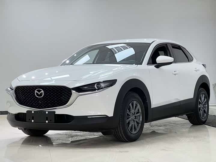 Фото 1 - Mazda CX-30