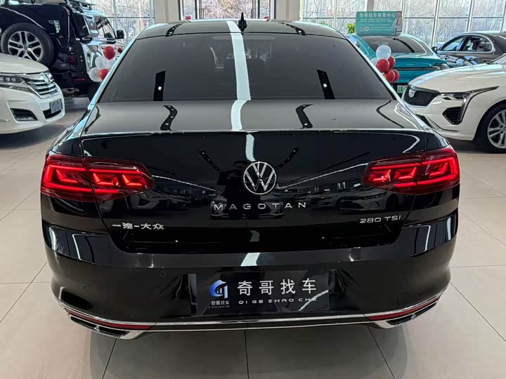 Фото 5 - Volkswagen Magotan