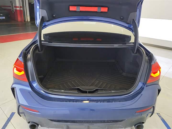 Фото 4 - BMW 1 Series