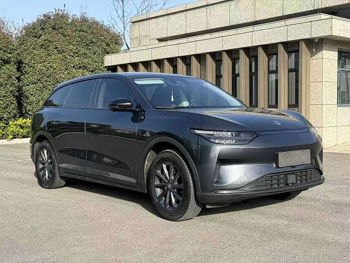 Фото 2 - Leapmotor C11