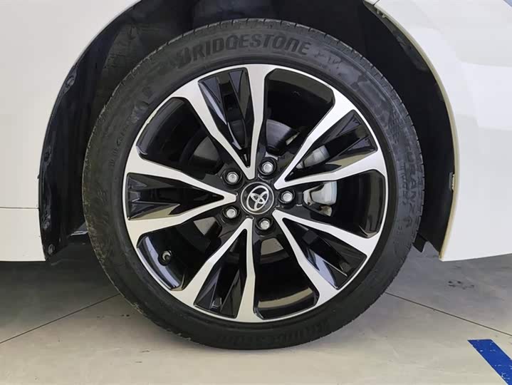 Фото 6 - Toyota Levin