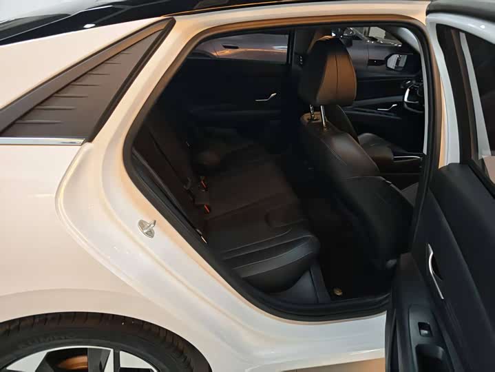 Фото 7 - Hyundai Elantra N line