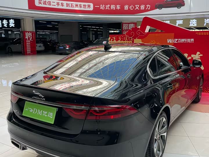 Фото 9 - Jaguar XF L