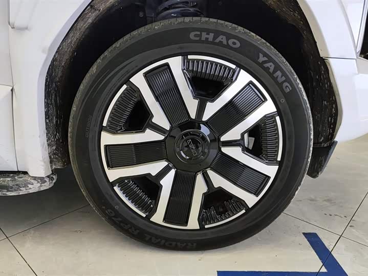 Фото 6 - Chery iCar 03