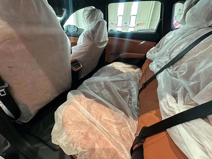 Фото 8 - Changan CS75 Plus