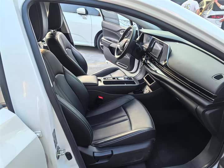 Фото 9 - GAC Aion S