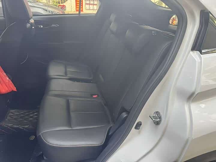 Фото 7 - Mitsubishi Eclipse Cross