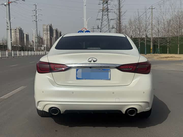 Фото 4 - Infiniti Q50L