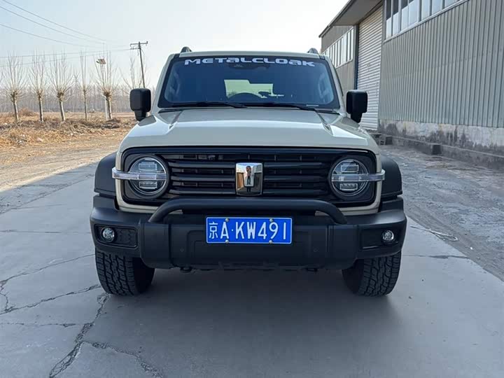 Фото 2 - Tank 300