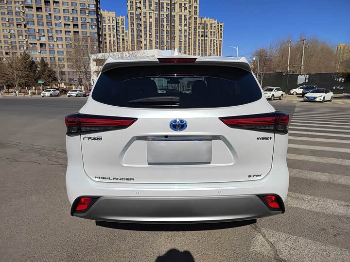 Фото 5 - Toyota Highlander