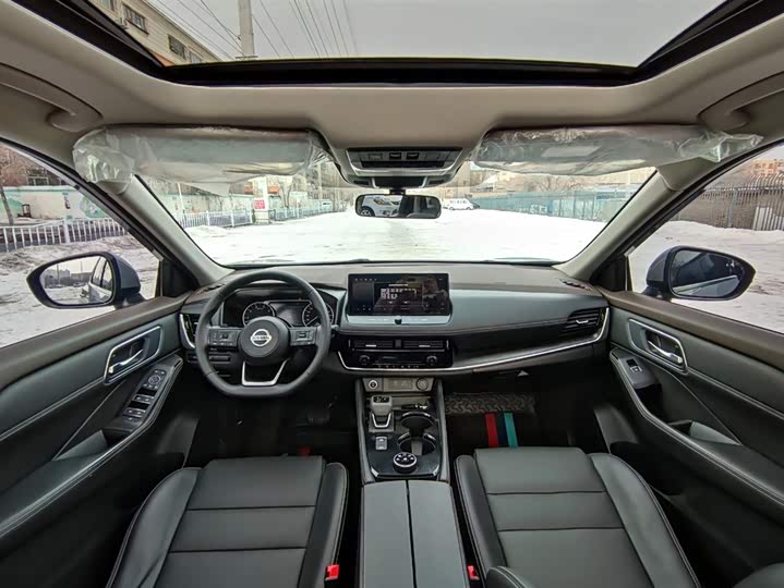 Фото 9 - Nissan X-Trail