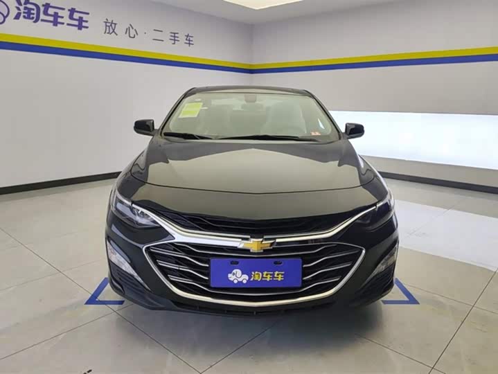 Фото 2 - Chevrolet Malibu XL