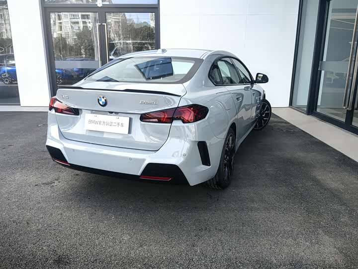 Фото 9 - BMW 2 Series