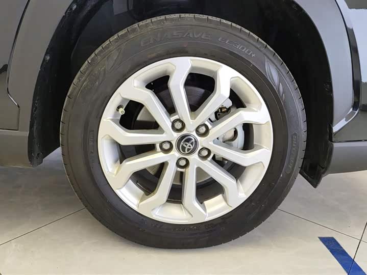 Фото 6 - Toyota Frontlander