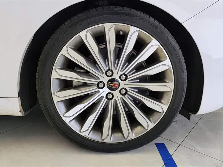 Фото 6 - Hongqi H9