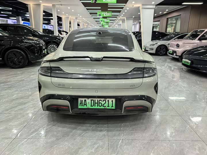 Фото 5 - Xiaomi SU7