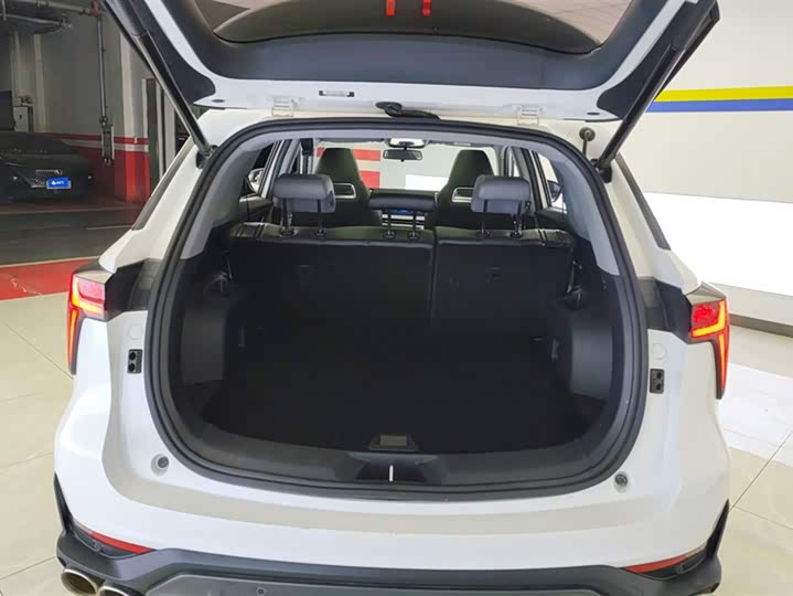 Фото 4 - Changan CS75 Plus