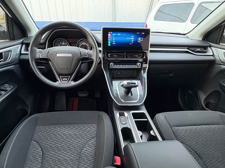 Фото 8 - Haval M6