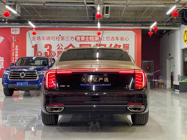 Фото 8 - Hongqi H9