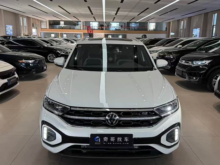 Фото 2 - Volkswagen T-Roc