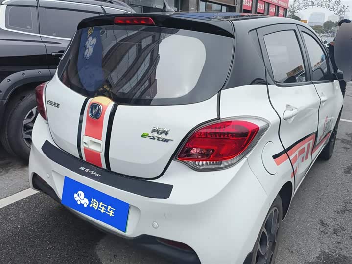 Фото 3 - Changan BenBen E-Star