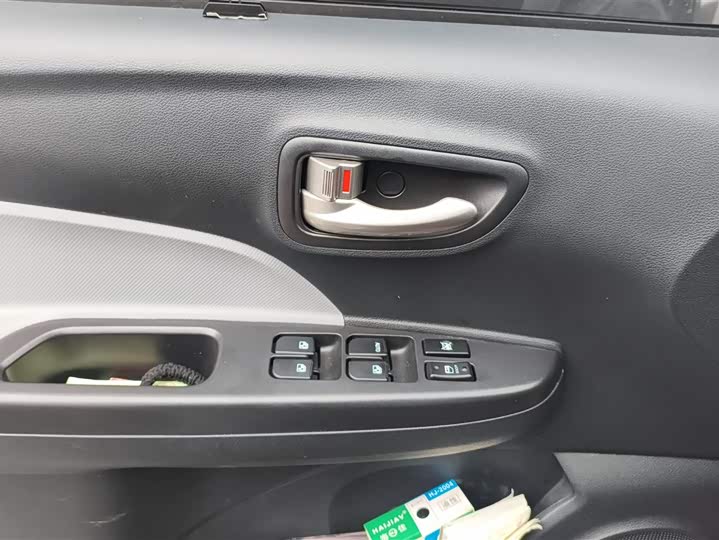 Фото 7 - Changan BenBen E-Star