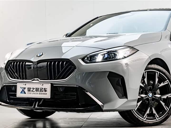 Фото 2 - BMW 2 Series