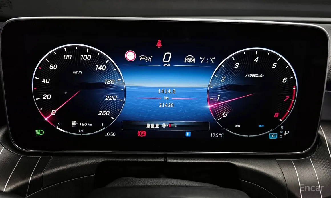 Фото 8 - Mercedes-Benz C-Class