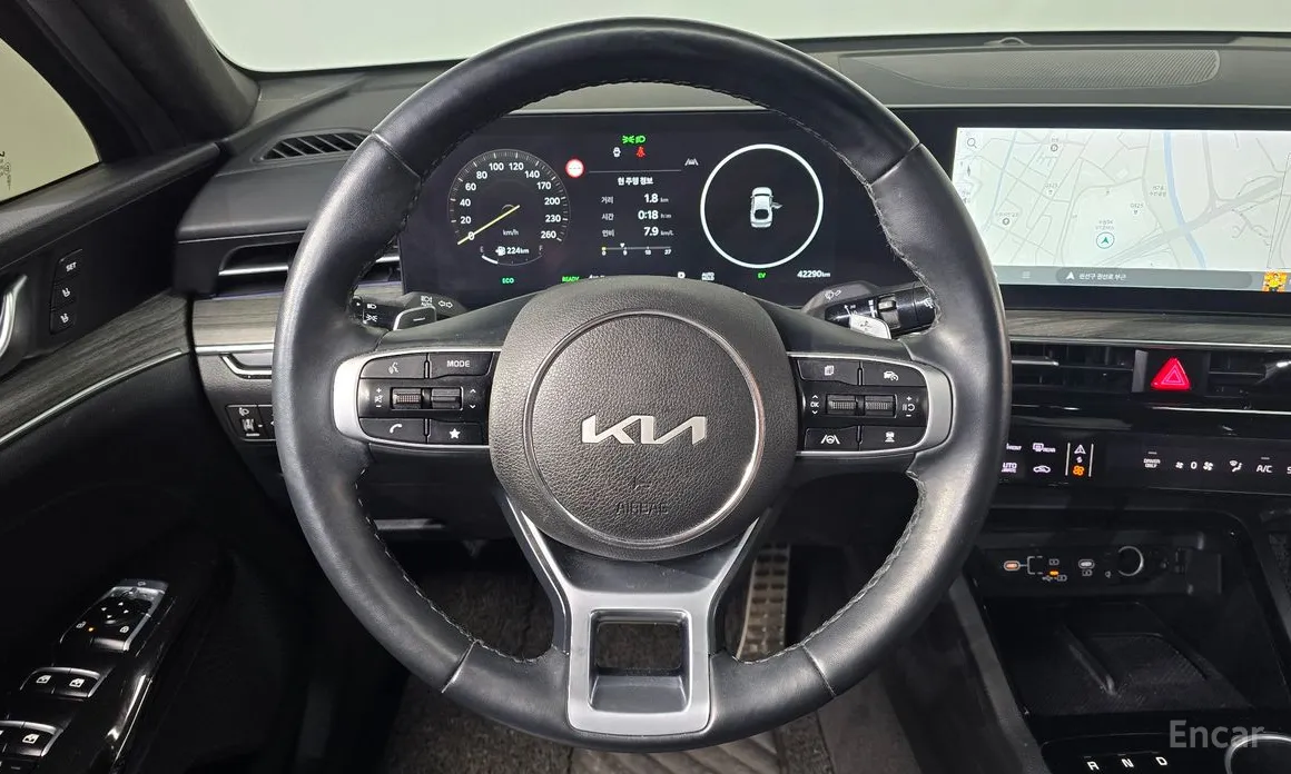 Фото 13 - Kia K5