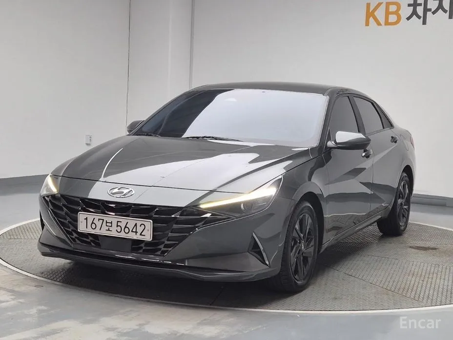 Фото 1 - Hyundai Avante