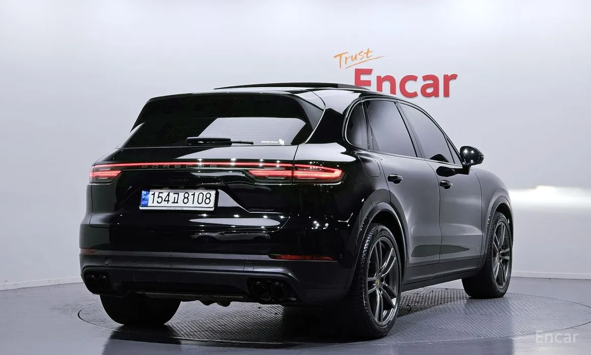 Фото 2 - Porsche Cayenne