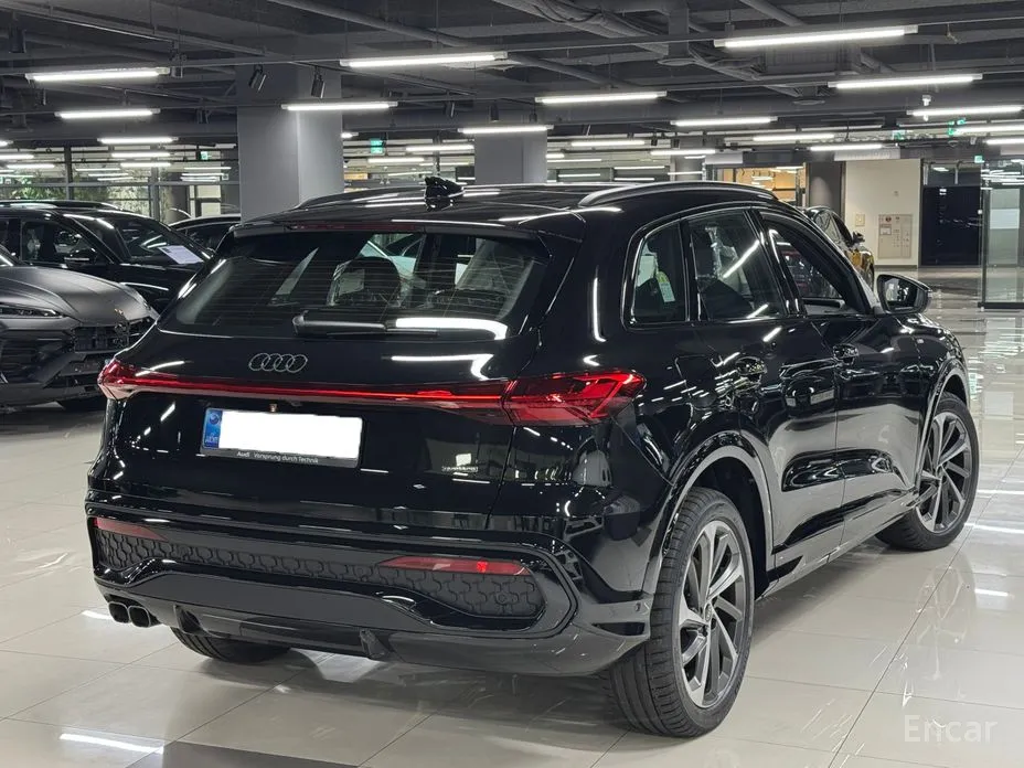 Фото 3 - Audi Q5