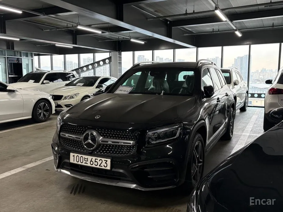 Фото 1 - Mercedes-Benz GLB-Class