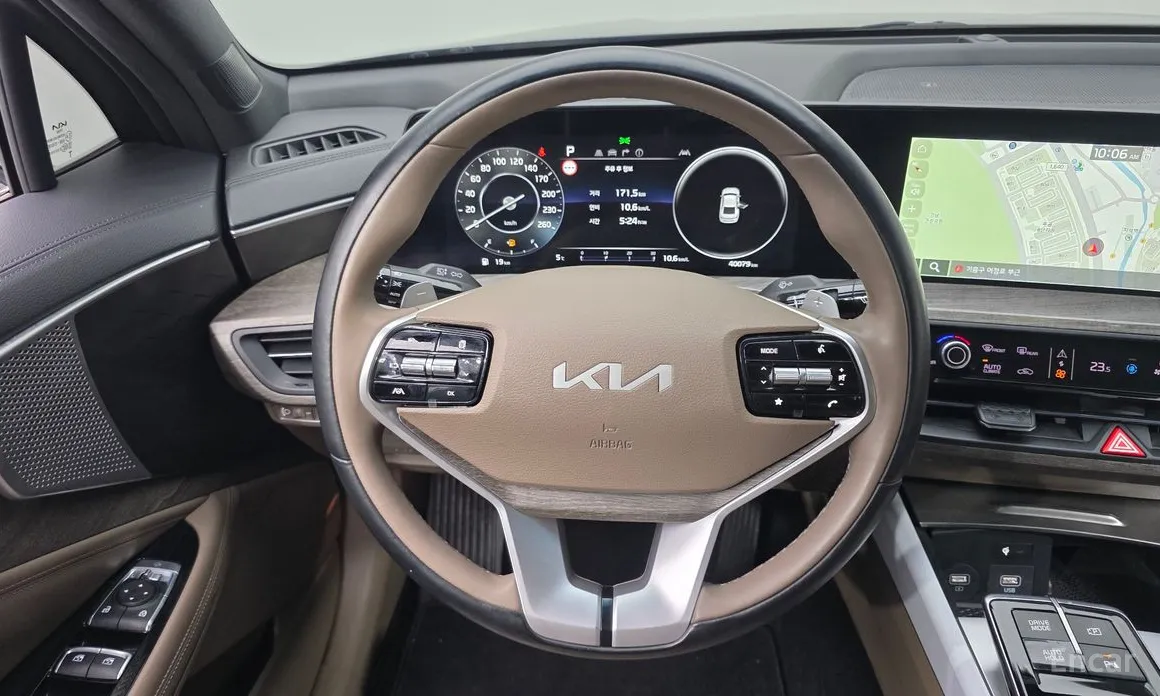 Фото 13 - Kia K8