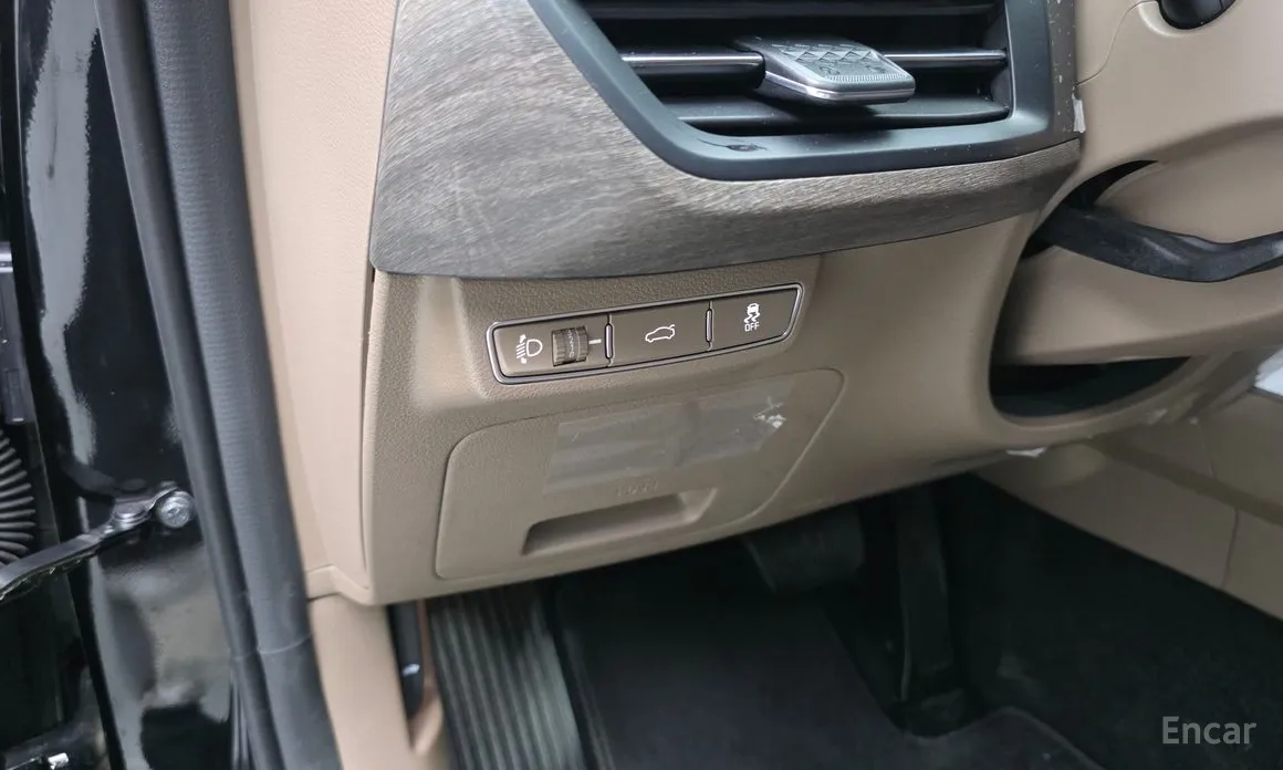 Фото 14 - Kia K8