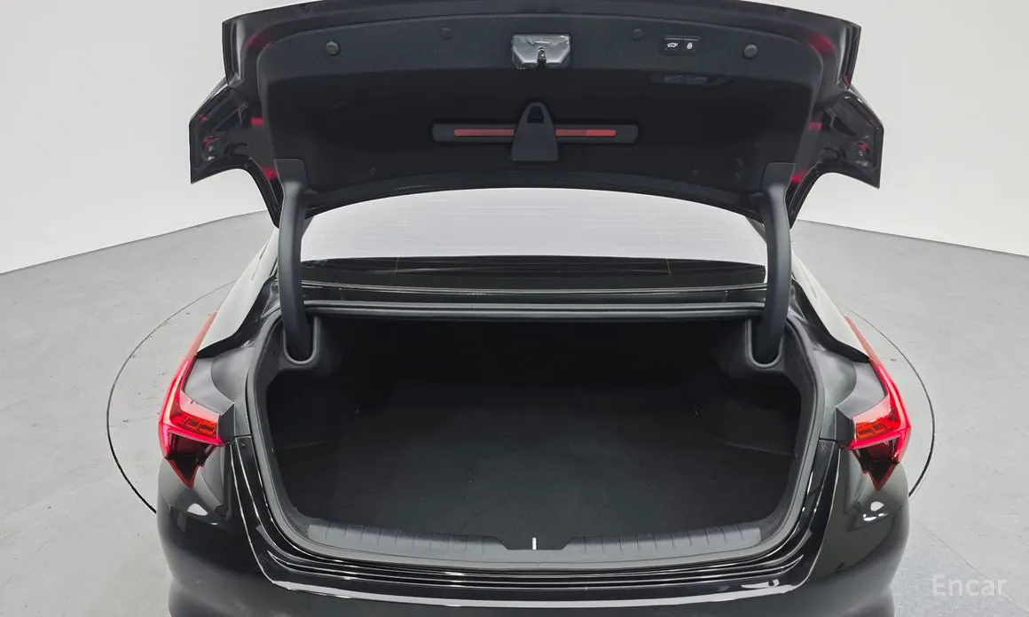 Фото 20 - Kia K8