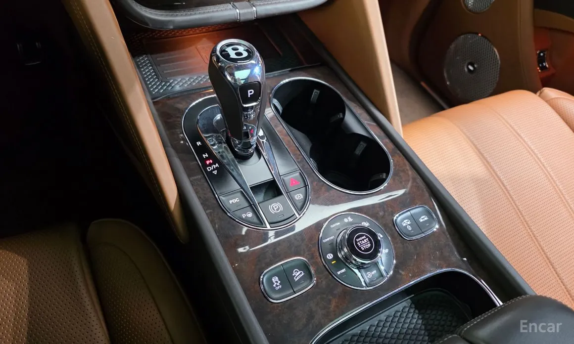 Фото 9 - Bentley Bentayga