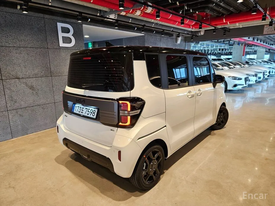 Фото 4 - Kia Ray