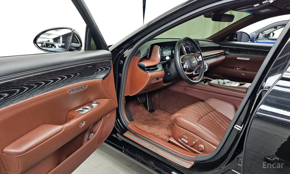 Фото 10 - Genesis G90