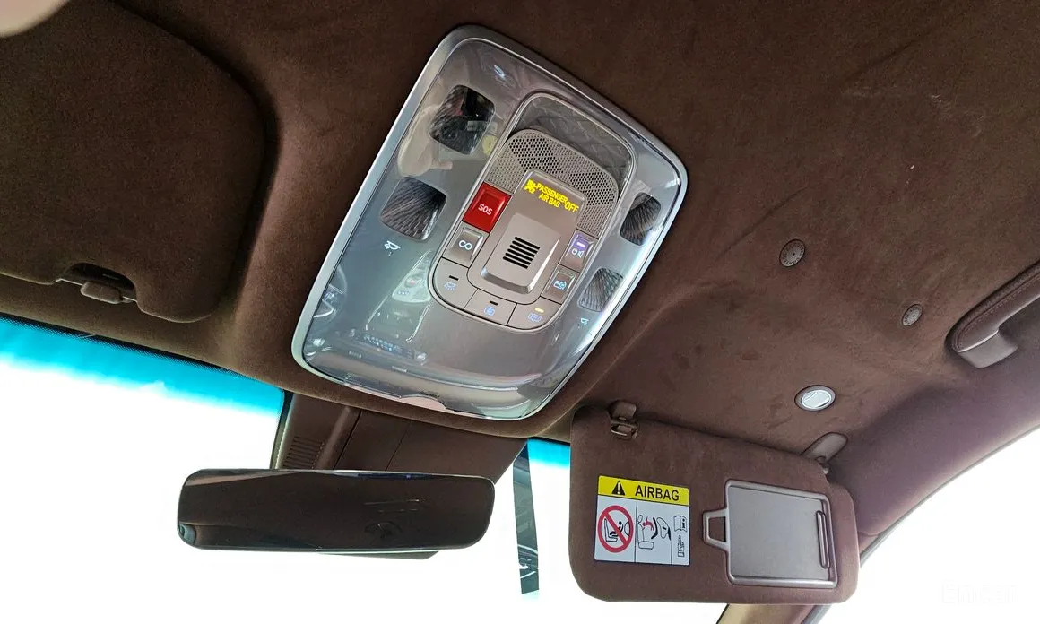 Фото 18 - Genesis G90