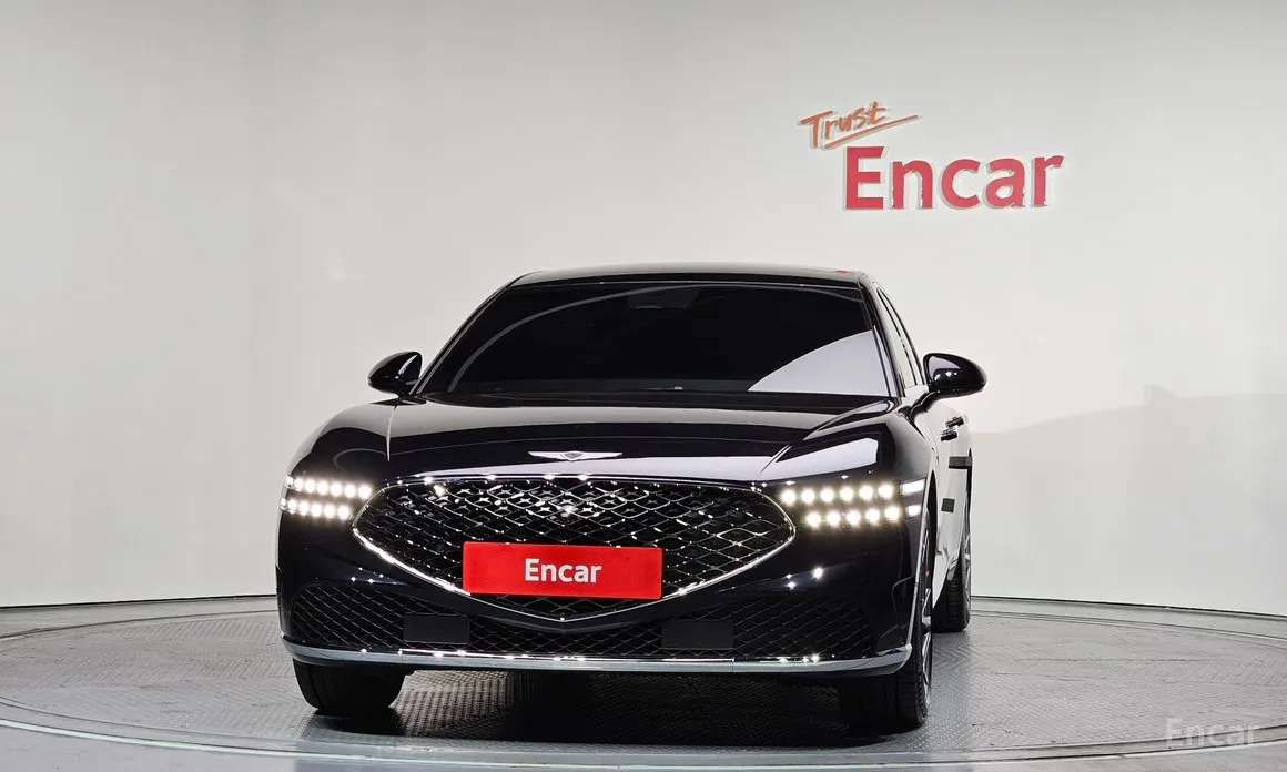 Фото 3 - Genesis G90